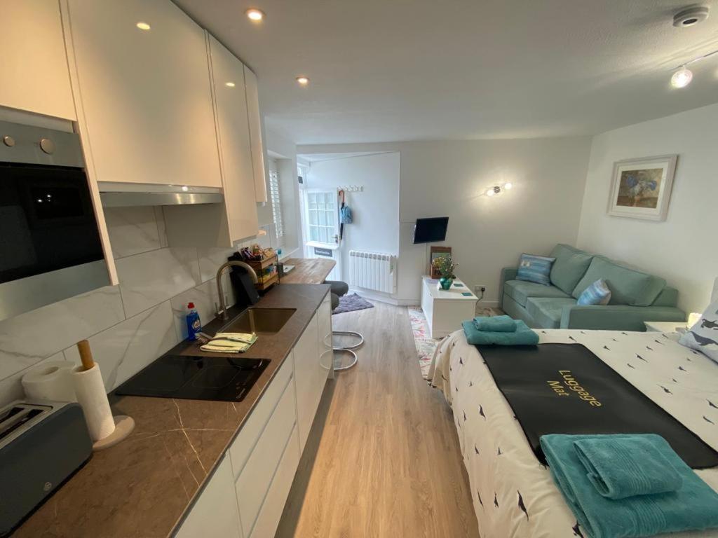 Sweet Caroline - Luxury Studio Stone'S Throw From Mousehole Harbour Eksteriør bilde